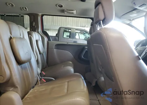 2011 Chrysler Town & Country Touring L from USA, damaged, VIN 2A4RR8DG2BR713228